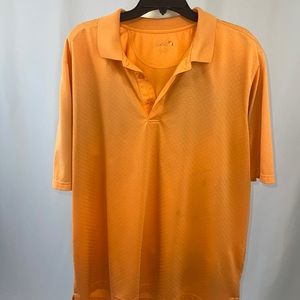 Arnold Palmer 3 button placket, short sleeve Me ‘s Golf Shirt - Large